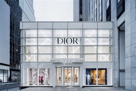 ambiance boutique dior|Dior Opens First Fragrance & Beauty Boutique in the .